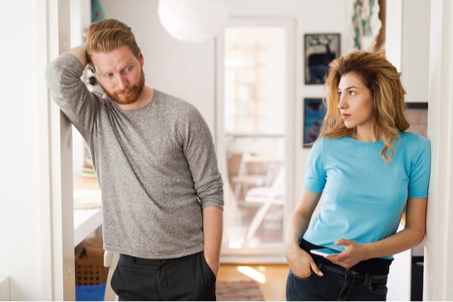 Woman Finding It Hard To Get Close To A Cancer Man